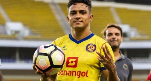 حوار.. هداف دوري الأبطال: حققنا مفاجأة بمجموعة الزمالك.. والأمر ليس سهلا أمام صنداونز